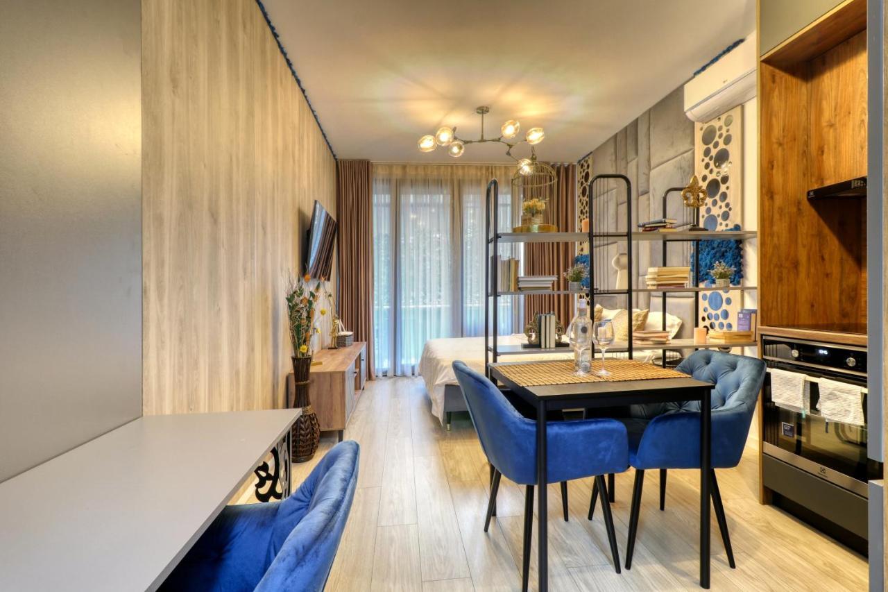 Herastrau Luxury Studios Bucharest Exterior photo